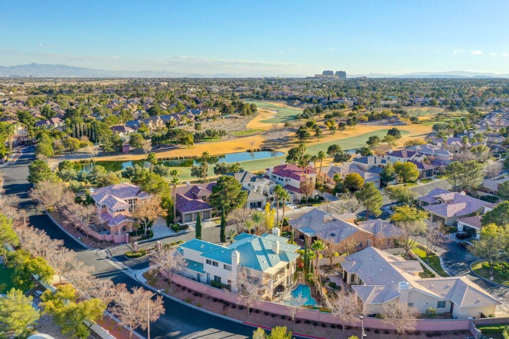 luxury house cleaning service in country club hills